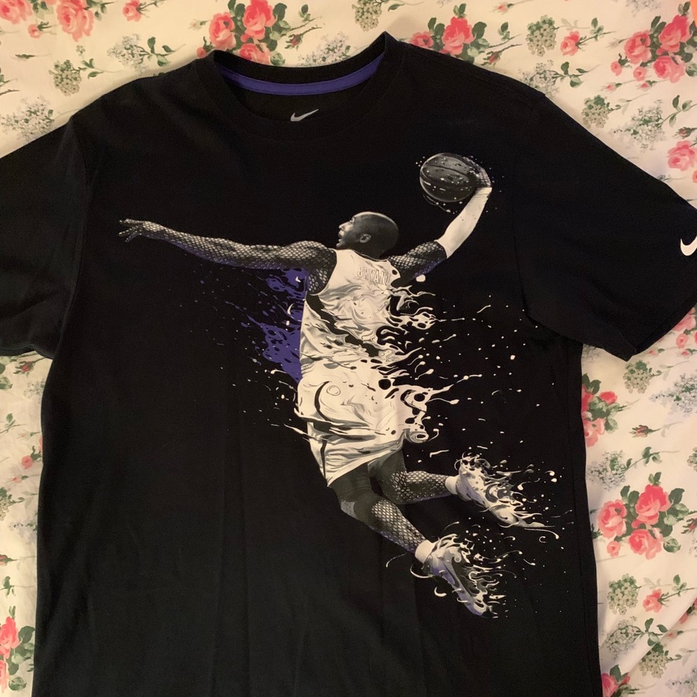 MEN’S KOBE DRI-FIT T-SHIRT